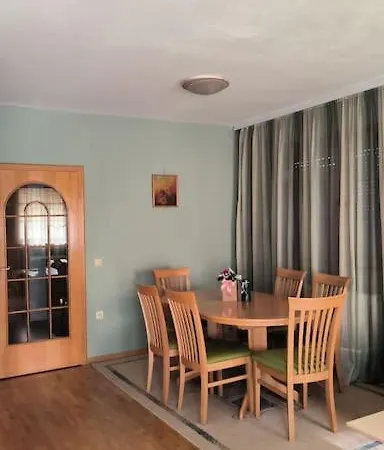 Cozy Ivana's דירה סקופיה